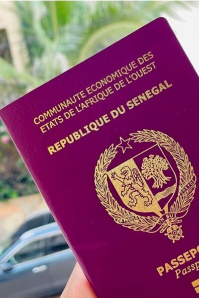 La communauté sénégalaise d’Espagne fait face à des difficultés majeures pour obtenir des passeports auprès du consulat général du Sénégal à Madrid