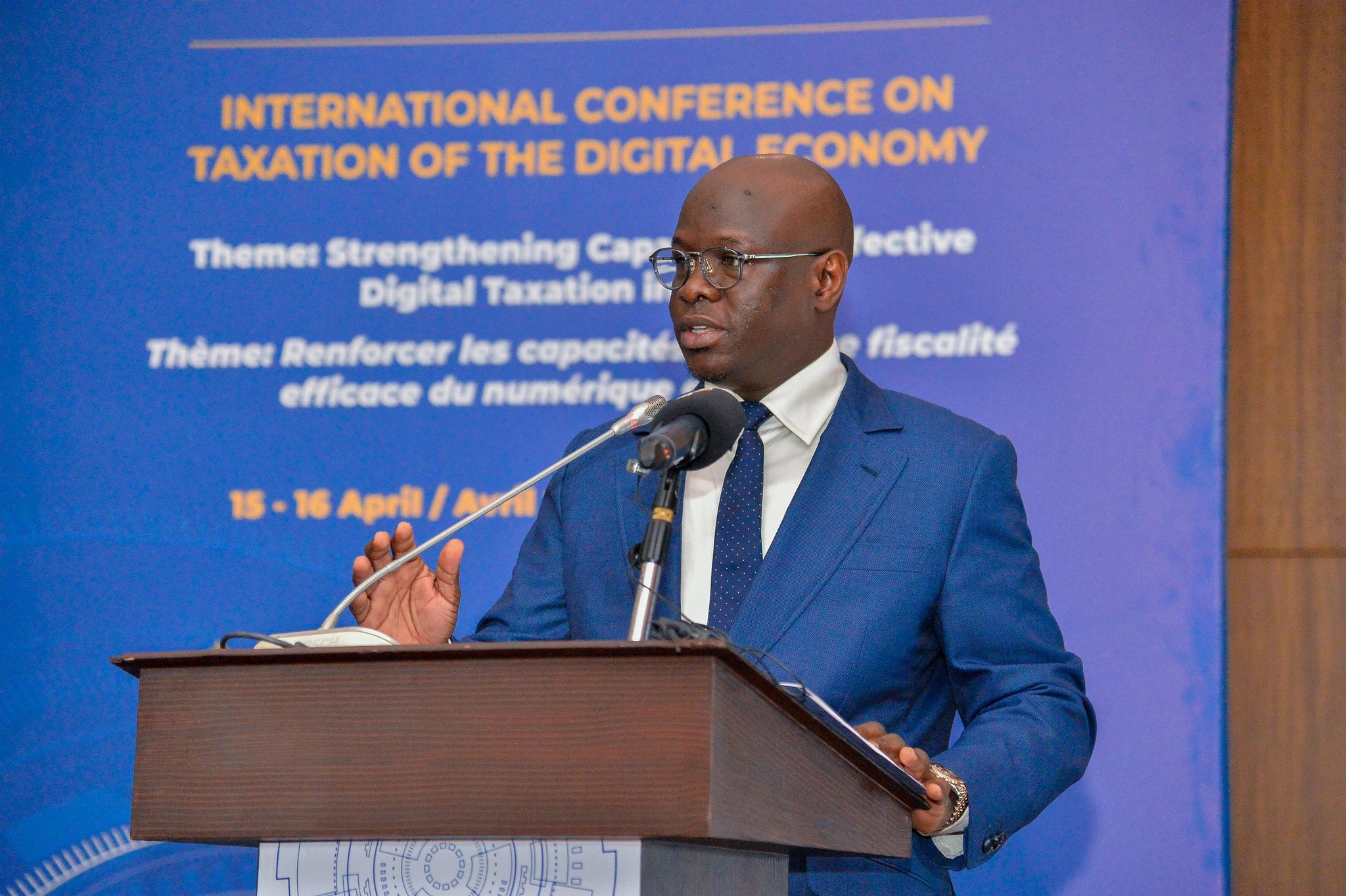 Avec 70 % de la population âgée de moins de 30 ans, un taux de pénétration d’Internet en hausse (27 % en 2023), et une adoption massive de la « mobile money » (1105 milliards de dollars ont transité par les comptes de mobile money sur le continent durant l’année écoulée, ce qui représente une augmentation de 15% par rapport à 2023) », a déclaré Cheikh Diba.